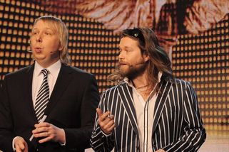 Dnes je ministr, dřív moderoval Medúzu. Syn zemřel na vzácnou nemoc, Juchelka se hodně změnil - Médium.cz